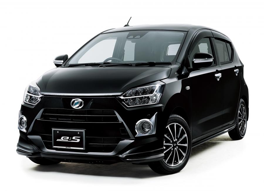 Daihatsu Mira e:S 2017 года  (фото 3 из 19)